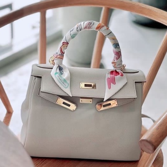 Nwt Hermes twilly Chevaloscope Pointier Embroidery Silk White/Rose/Vert - Picture 8 of 11